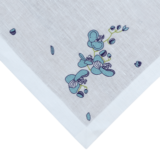 Hand Embroidered  Vintage Floral Napkins 18" x 18" (Set of 4)