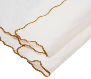 Hand Embroidered Circular Elegance Napkins 18" x 18" (Set of 4)